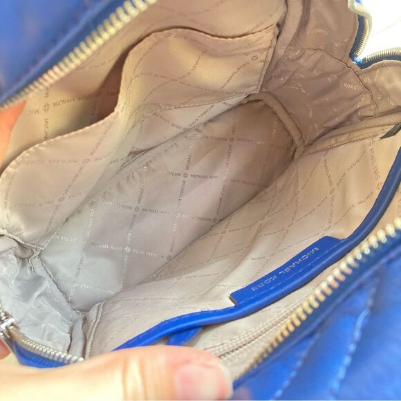 MICHAEL KORS Royal Blue Backpack Shoulder Bag Sheila Jet Set Jaycee Cooper Quilt - Picture 4 of 11